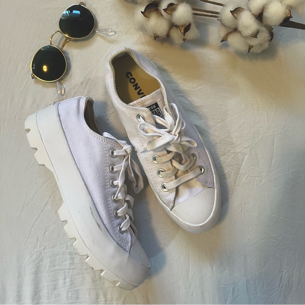 Converse Chuck Taylor All Star Lugged Ox Low Sneakers Platform White Women’s 6.5